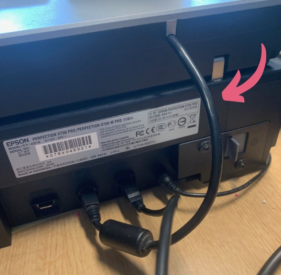Kodak film scanner cable connection