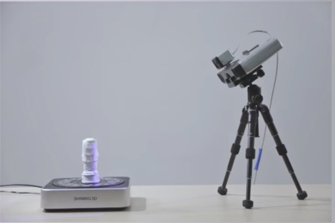 Scanning in Fixed Scan Mode in Einscan Pro | Makerspace